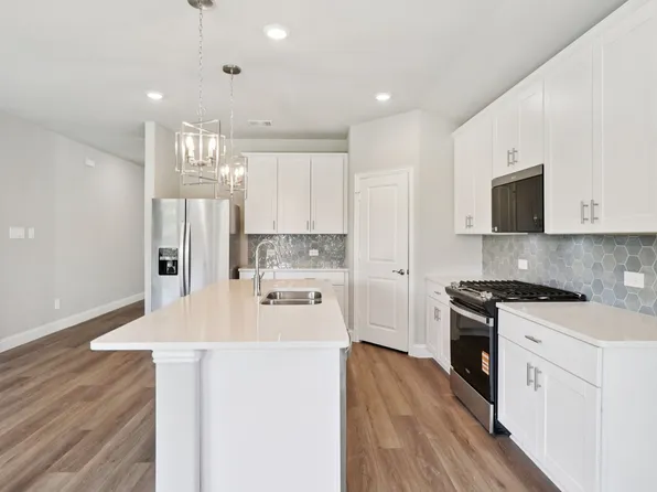 3233 Romero Plz, Fort Worth, TX 76179