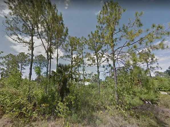 601 8th Ave, Lehigh Acres, FL 33972