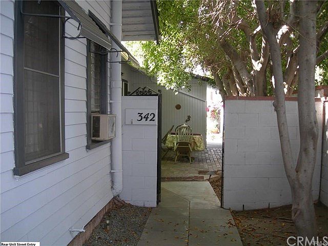 1st image of 342 E School St