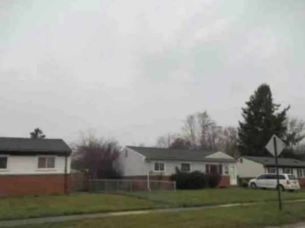 1472 Nash Ave, Ypsilanti, MI 48198