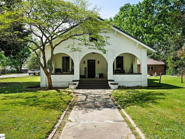 501 N Adair St, Clinton, SC 29325