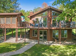 30495 E Oak Bend Dr, Grand Rapids, MN 55744