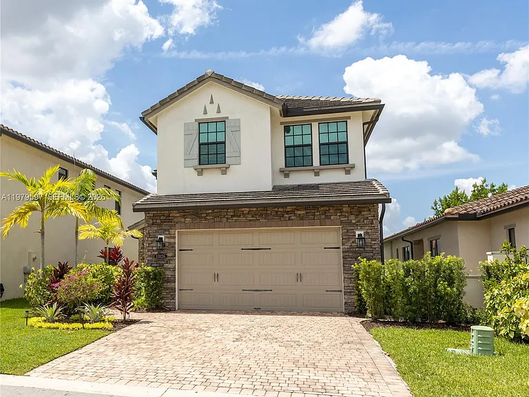 11826 SW 13th Ct — Photo 36