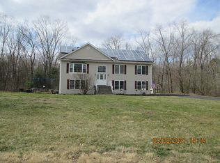 51 Bellas Way, Poughkeepsie, NY 12601