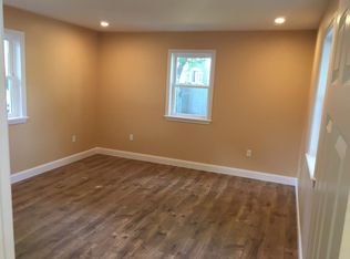 15 Wells Pl, Lynn, MA 01902