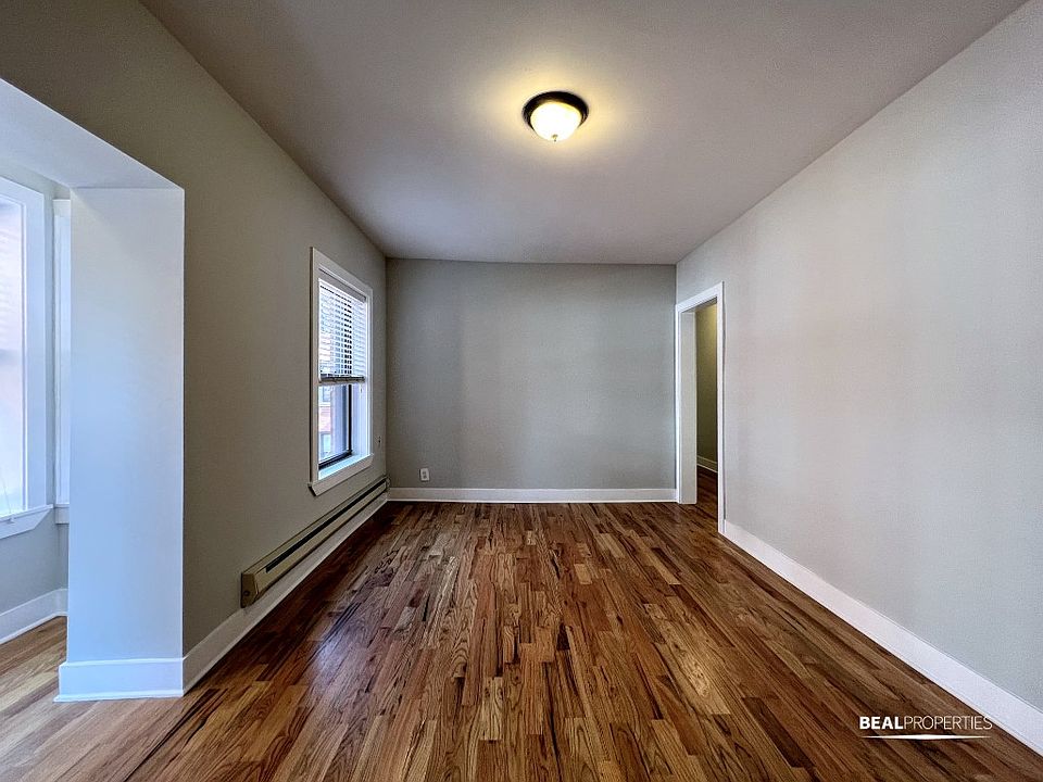 1st image of 4421 N Wolcott Ave #B2