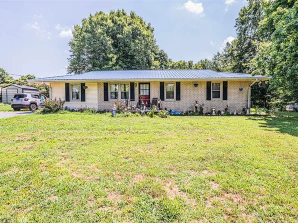 3164 Whitney Rd, Scottsville, KY 42164