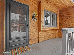 7160 Beaumont Cir, Anchorage, AK 99502