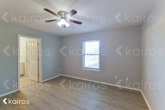 3807 S Williams St — Photo 12
