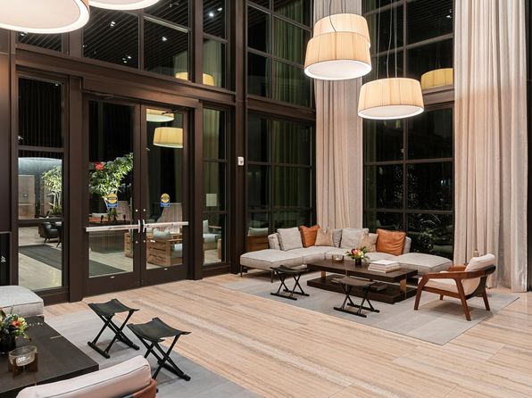 1 Bristol Ct #210