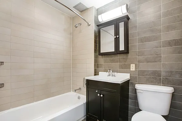 Rented by Compass | media 12