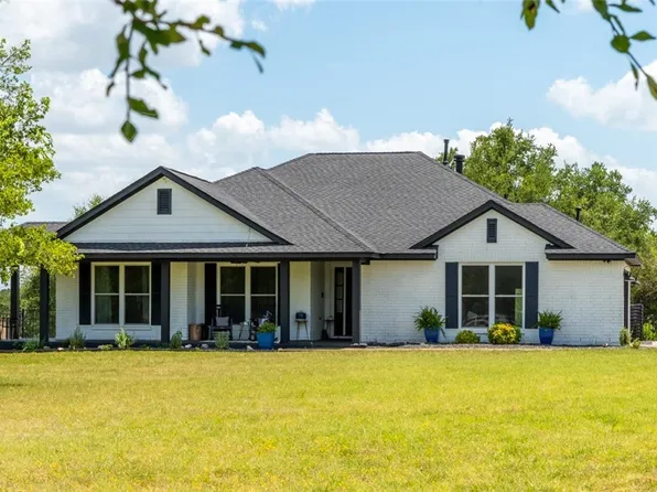410 Mustang Mesa, Liberty Hill, TX 78642