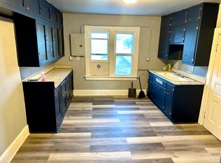 2005 45th St #2, Kenosha, WI 53140