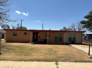 636 Rice Dr, Andrews, TX 79714