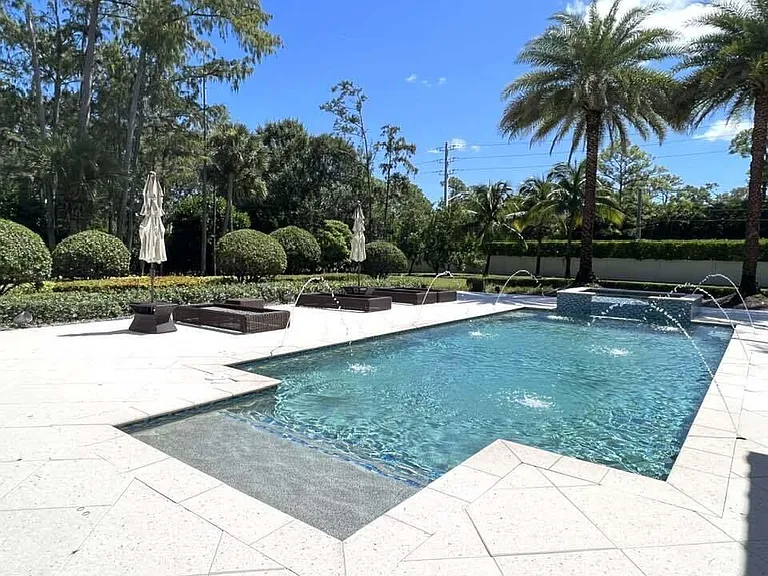 13550 Greentree Trl — Photo 4