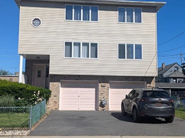 33 William St, Wallington Boro, NJ 07057