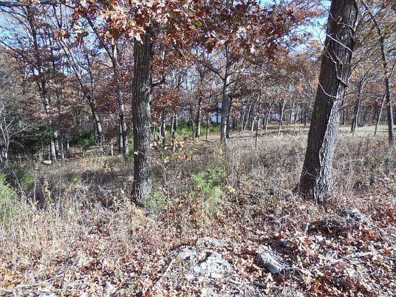 5th image of 125 Lake Expressway Trl