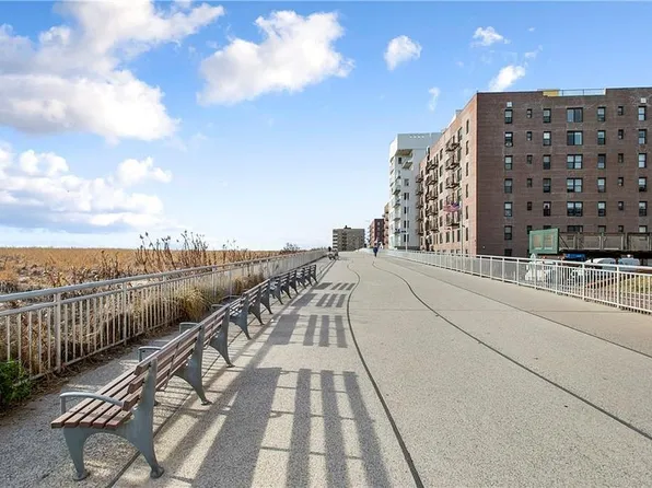 129 118th Bch Unit 2L, Rockaway Park, NY 11694