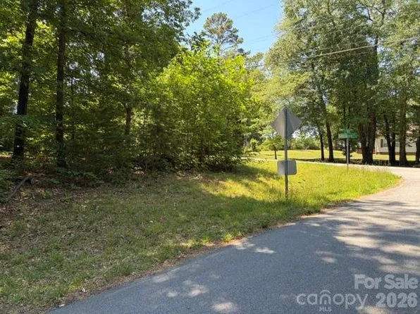 4702 Lee Cline Rd, Conover, NC 28613