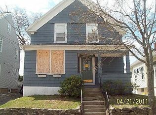 48 Westwood Ave, Cranston, RI 02905