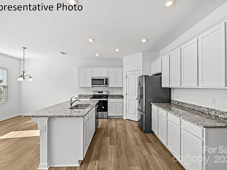 10003 Travis Floyd Ln — Photo 24
