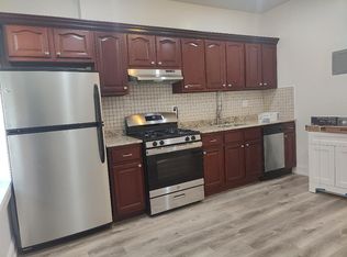 142 5th Ave APT 2R, Brooklyn, NY 11217
