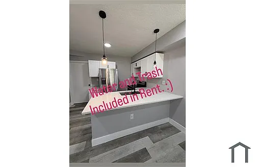 700 Madison Ave Photo 1