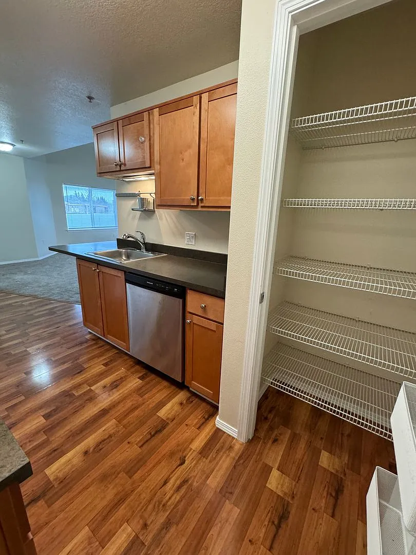 15320 NW Central Drive #326 ~ Impressive Bethany Village Condo! — Photo 4