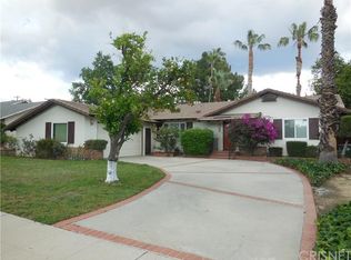 10438 Oklahoma Ave, Chatsworth, CA 91311