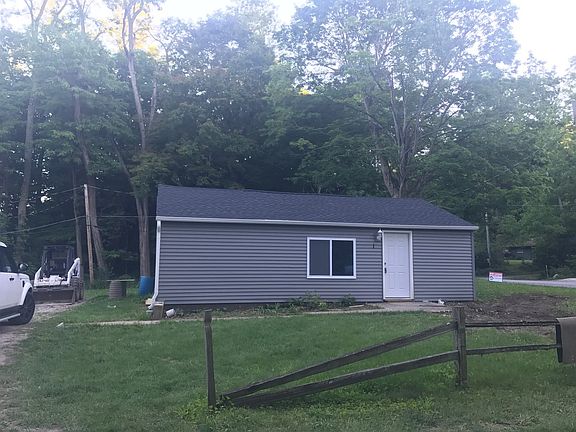 2nd image of 4331 State Road 43 N Trlr 1