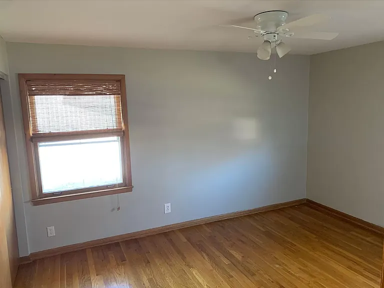 2731 Vassar Pl — Photo 8