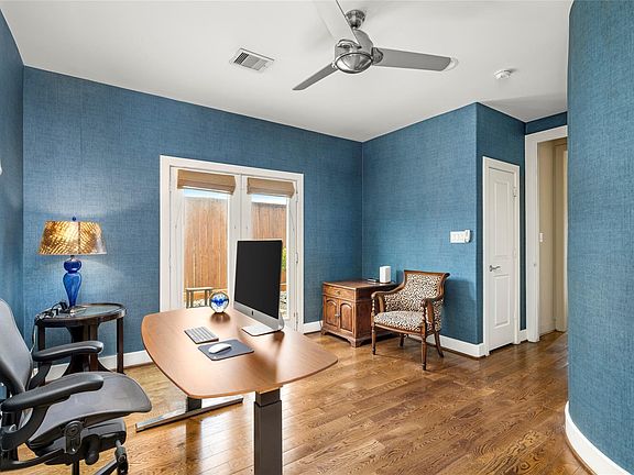 4th image of 1110 Autrey St APT A