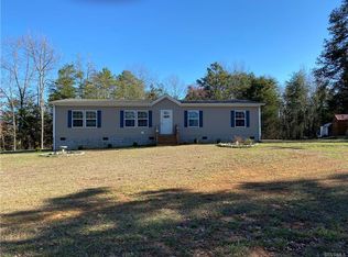 7521 S Genito Rd, Jetersville, VA 23083