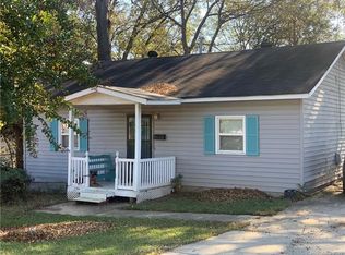 316 N Hoskins Rd, Charlotte, NC 28216