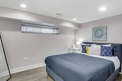 1610 W Waveland Ave #1 — Photo 15
