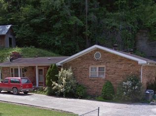 4095 Shelby Dry Frk, Shelbiana, KY 41562