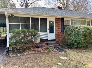 27 Twin Springs Dr, Greenville, SC 29605