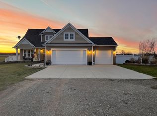 3554 36th St, Hamilton, MI 49419