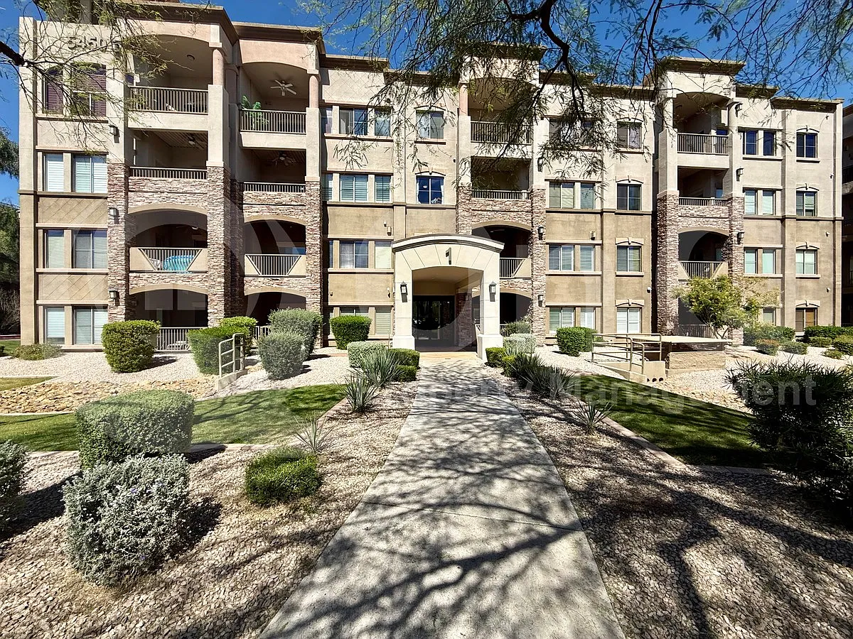 Building Photo - 5450 E Deer Valley Dr #1006