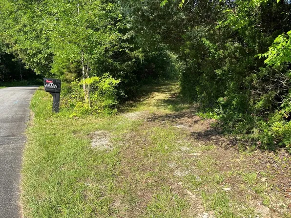 200 Chumley Rd, Woodruff, SC 29388