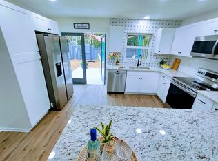 2337 Benson St, Sarasota, FL 34231