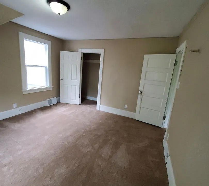 2571-2571A N 34th St. (Duplex)