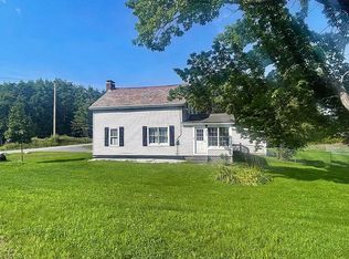 16 Parker Rd, Pittsford, VT 05763