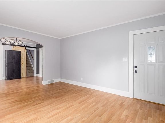 5th image of 1244 70th St