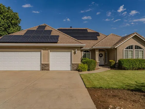 151 Saint Andrews Rd, Valley Springs, CA 95252