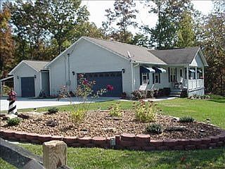 2nd image of 156 Canary Dr