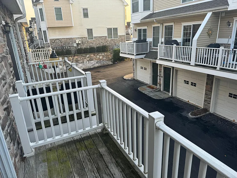 85 Camp Ave #17C — Photo 15