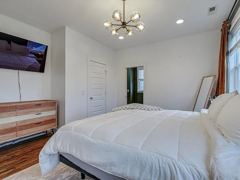 1124B Leland Ave #B — Photo 5