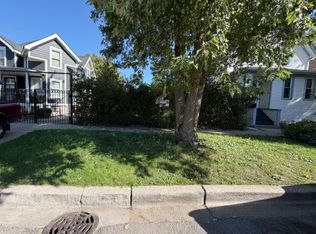 1127 N Waller Ave, Chicago, IL 60651