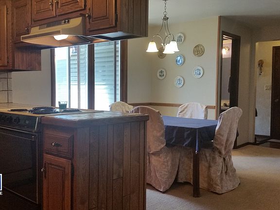 Kitchen to Dining